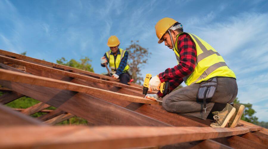 Professional Flat Roofing Installation services in Mart, TX